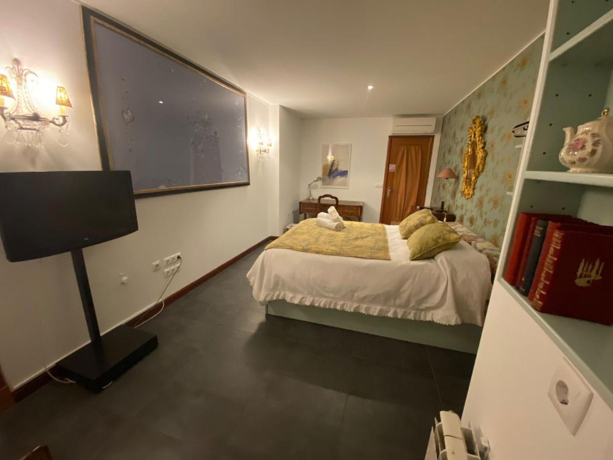 Ch Hostal Victoria Куэнка Экстерьер фото