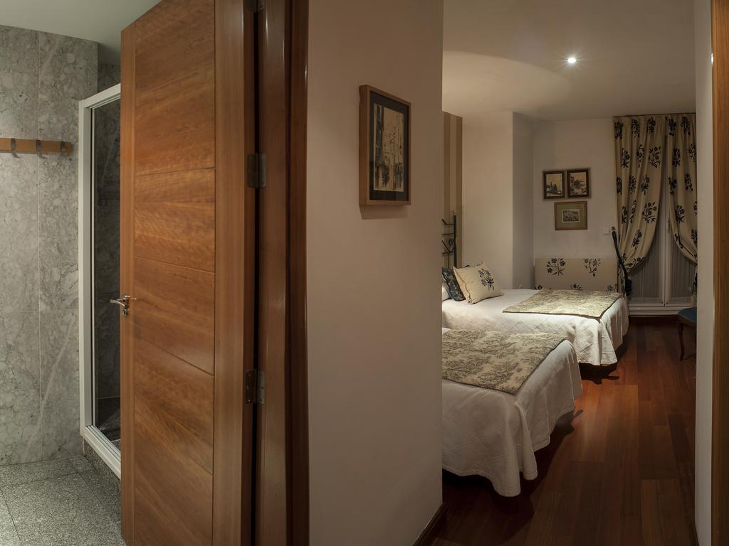 Ch Hostal Victoria Куэнка Экстерьер фото