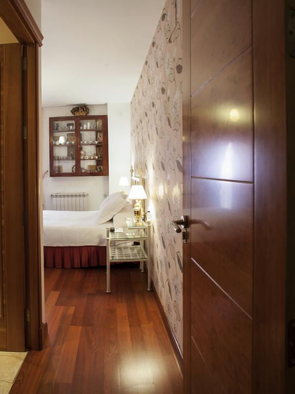 Ch Hostal Victoria Куэнка Экстерьер фото